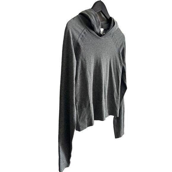 Fabletics hooded active sweatshirt size M - Picture 2 of 6